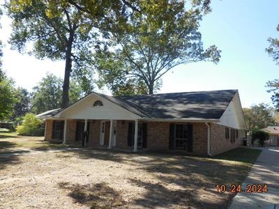 View of ranch-style house | Image 1