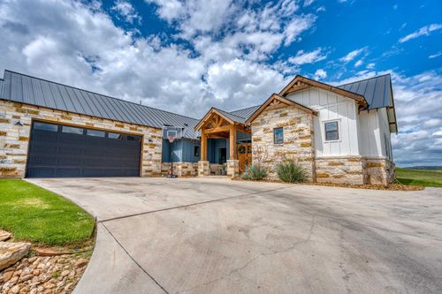 112 Legendary Estates Dr, Kingsland, TX, 78639-2027 | Card Image