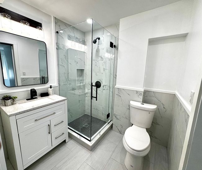 APT-1 - 162 W Concord St, Condo with 2 bedrooms, 2 bathrooms and 1 parking in Boston MA | Image 22
