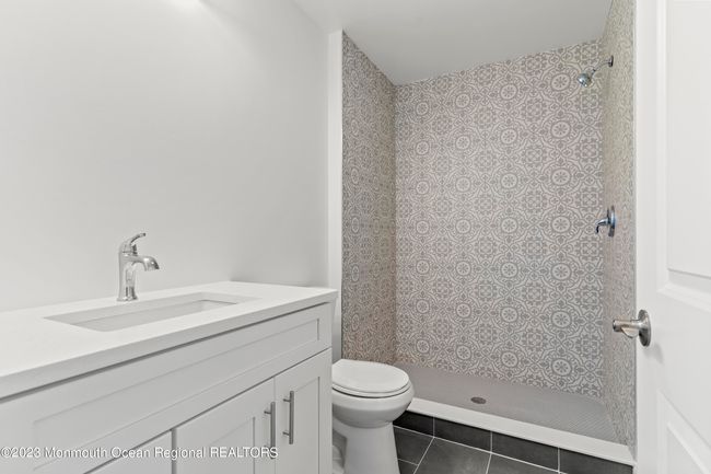 46 Dupont Ave, House other with 5 bedrooms, 4 bathrooms and null parking in Seaside Heights NJ | Image 27