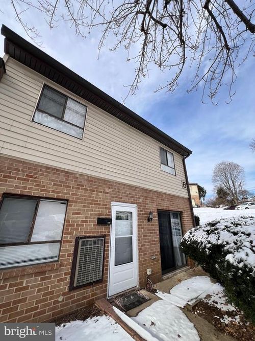 apt-b17-280 Bridgewater Rd, BROOKHAVEN, PA, 19015-2118 | Card Image