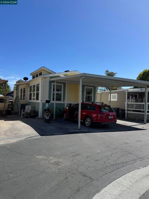 spc-19-930 Rosedale Ave, Capitola, CA, 95010-3627 | Card Image