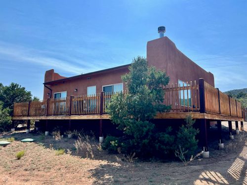23 Tatanka Trl, Ranchos De Taos, NM, 87557-8852 | Card Image