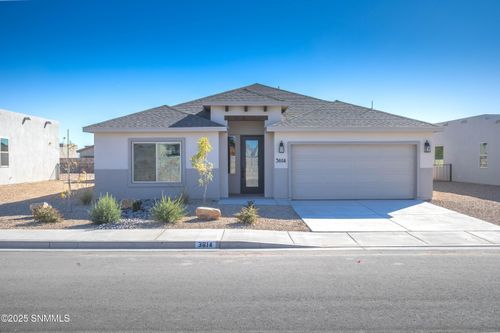 3614 Paragon St, Las Cruces, NM, 88012-7983 | Card Image