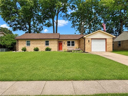 5440 Macqueen Drive, Virginia Beach, VA, 23464 | Card Image