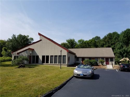 3-205 E High St, East Hampton, CT, 06424-2010 | Card Image