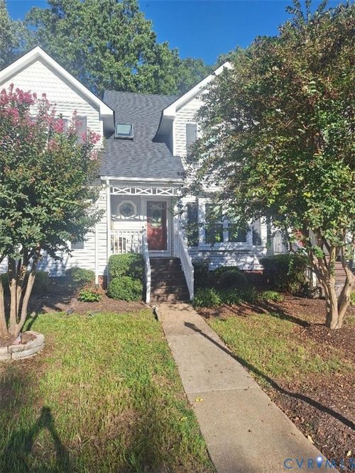 8010-8010 Buford Cmns, North Chesterfield, VA, 23235-5273 | Card Image