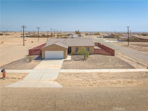 1928 Sunset Ave, Thermal, CA, 92274-8118 | Card Image