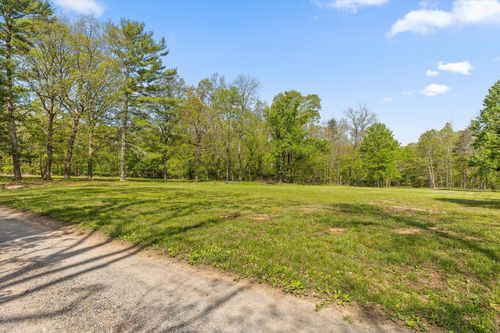 6475 Polly Ln, Signal Mountain, TN, 37377-8001 | Card Image