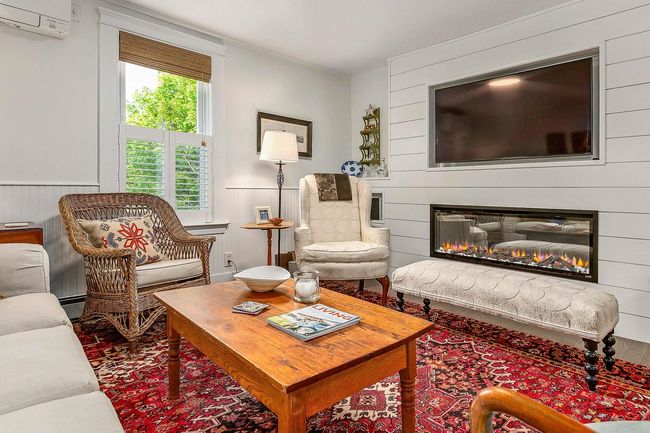 UNIT-1 - 8 Central Avenue, Condo with 4 bedrooms, 3 bathrooms and null parking in Portsmouth NH | Image 10