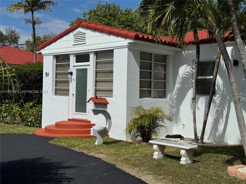 51-51 Montilla Ave, Coral Gables, FL, 33134-1844 | Card Image