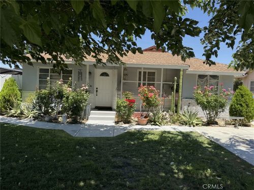 1235 W Ivesbrook, Lancaster, CA, 93534 | Card Image