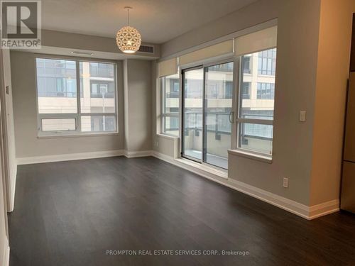 215-396 Hwy 7 Street E, Richmond Hill (Doncrest), ON, L4B0G7 | Card Image