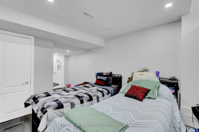17 Arfield Ave, House other with 5 bedrooms, 5 bathrooms and 2 parking in Ajax ON | Image 38