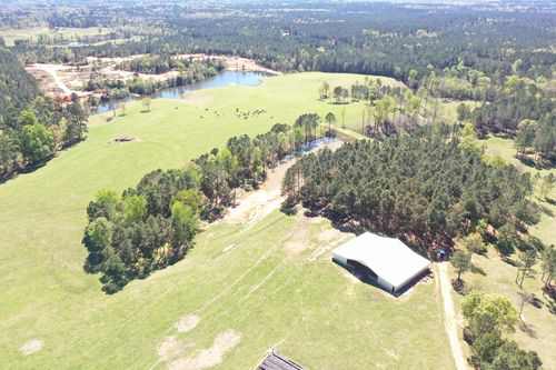 451 Carter Dee Rd, Taylorsville, MS, 39168-4207 | Card Image