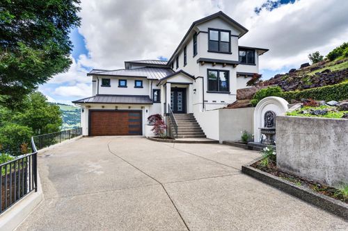 3938 Shelter Glen Way, Santa Rosa, CA, 95404 | Card Image