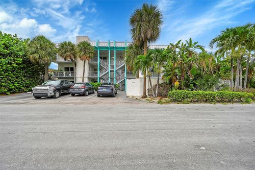 2715 Ne 49th Street, Fort Lauderdale, FL, 33308 | Card Image