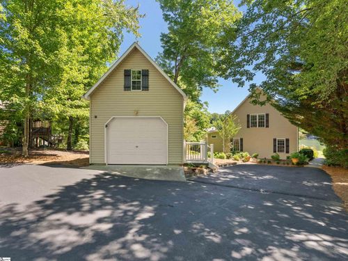 339 Jumping Branch Road, Tamassee, SC, 29686 | Card Image