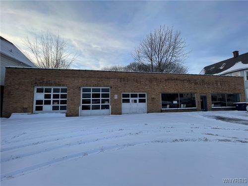 2839 S Park Ave, Lackawanna, NY, 14218-1518 | Card Image