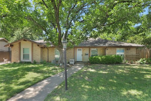 3800 Delmas Dr, Benbrook, TX, 76116-1320 | Card Image