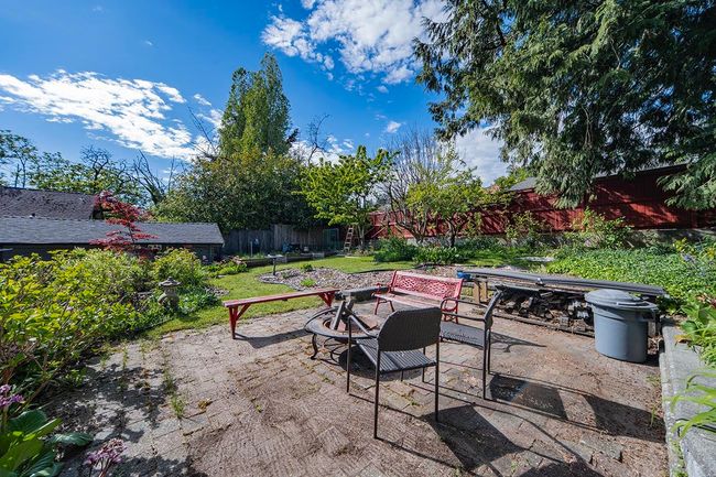 5991 Keith Street, House other with 3 bedrooms, 3 bathrooms and 2 parking in Burnaby BC | Image 24