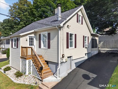 98 New Hanover Ave, Meriden, CT, 06451-6223 | Card Image