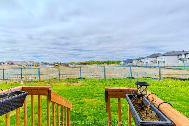 152 Finsbury Ave, House other with 5 bedrooms, 4 bathrooms and 2 parking in Ottawa ON | Image 35