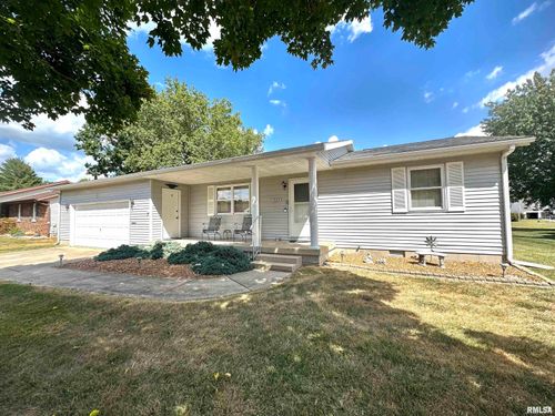 525 Osage Dr, Centralia, IL, 62801-4450 | Card Image