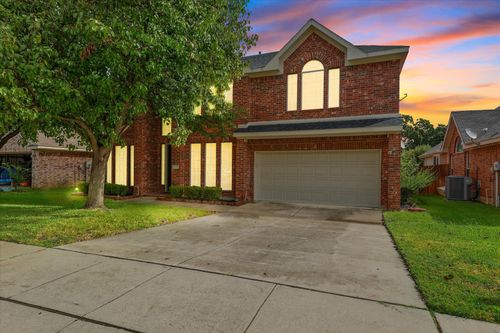 1110 Wentwood Dr, Corinth, TX, 76210-8770 | Card Image