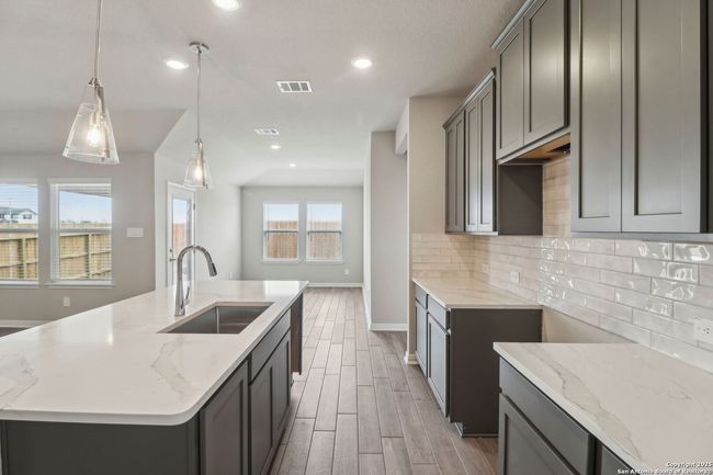 12730 Horizon Crst, House other with 4 bedrooms, 4 bathrooms and null parking in Schertz TX | Image 14