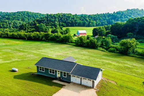 27428 Dieter Hollow Drive, Akan, WI, 53518 | Card Image