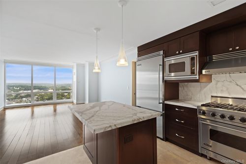 unit-25f-1 Renaissance Sq, White Plains, NY, 10601-3007 | Card Image