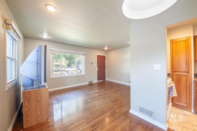 829 Diagonal St, House other with 3 bedrooms, 2 bathrooms and 1 parking in Clarkston WA | Image 4