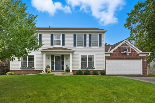 15565 Finch Ave, Apple Valley, MN, 55124-5822 | Card Image