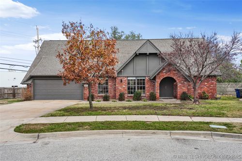 4601 S 66th East Ave, Tulsa, OK, 74145-5818 | Card Image