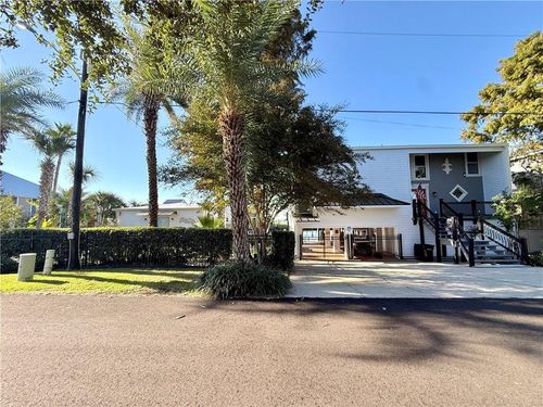145 Terry Dr, Slidell, LA, 70458-5623 | Card Image