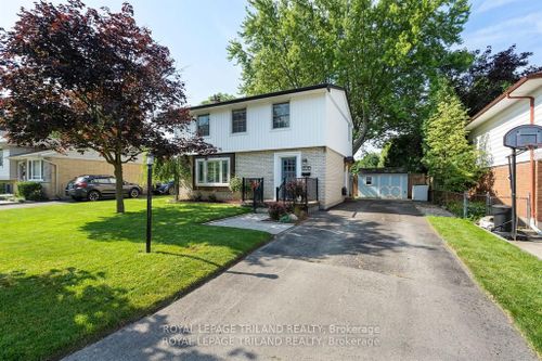 464 Regal Dr, London, ON, N5Y1J9 | Card Image