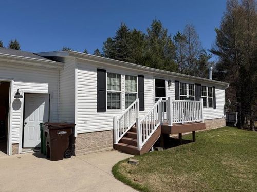 W9168 Town Corner Lake Rd, Pembine, WI, 54156-9353 | Card Image