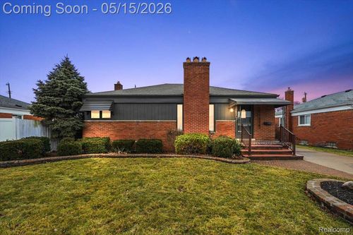 31229 Share St, Saint Clair Shores, MI, 48082-1465 | Card Image
