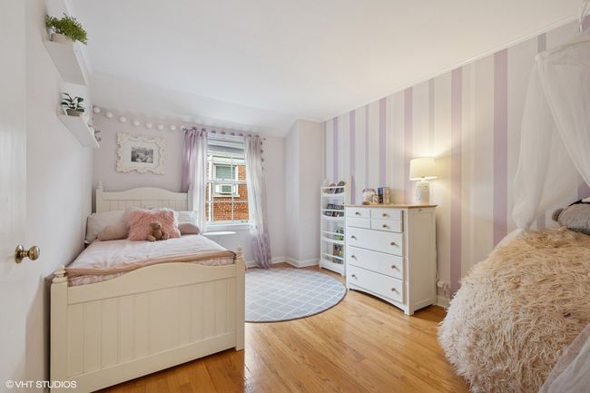 2546 Marcy Ave, Townhouse with 3 bedrooms, 2 bathrooms and 2 parking in Evanston IL | Image 16