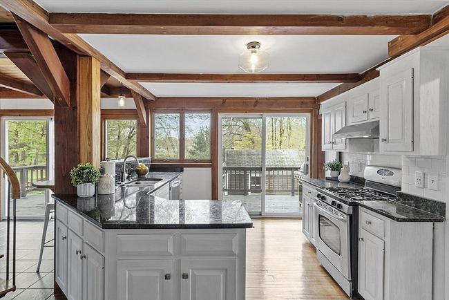 62 Maple St, House other with 3 bedrooms, 2 bathrooms and 4 parking in Acton MA | Image 13