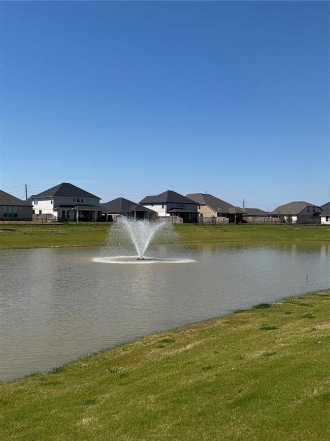 6202 Lost Mdw, House other with 4 bedrooms, 3 bathrooms and null parking in New Caney TX | Image 5