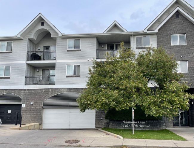 109 - 2440 34 Avenue Sw, Home with 1 bedrooms, 1 bathrooms and 1 parking in Calgary AB | Image 1