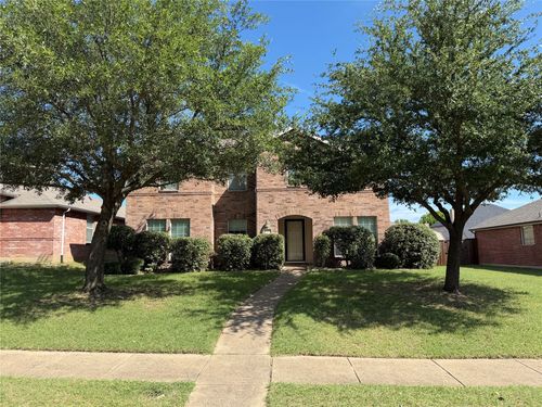 1343 Marvin Gdns, Lancaster, TX, 75134-1684 | Card Image