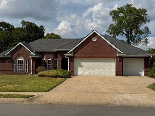 2480 Cardinal Dr, Springdale, AR, 72764-5743 | Card Image