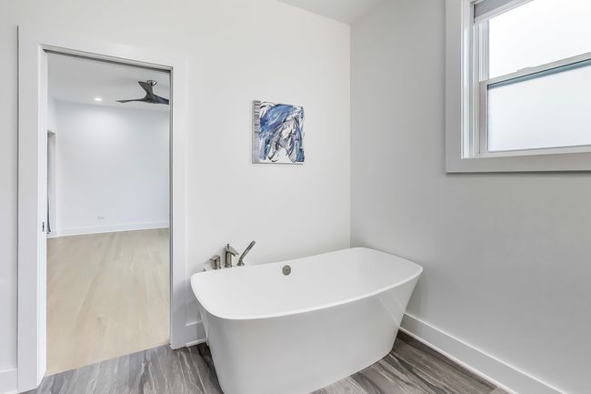 8127 Floral Ave, Townhouse with 3 bedrooms, 4 bathrooms and 3 parking in Skokie IL | Image 28