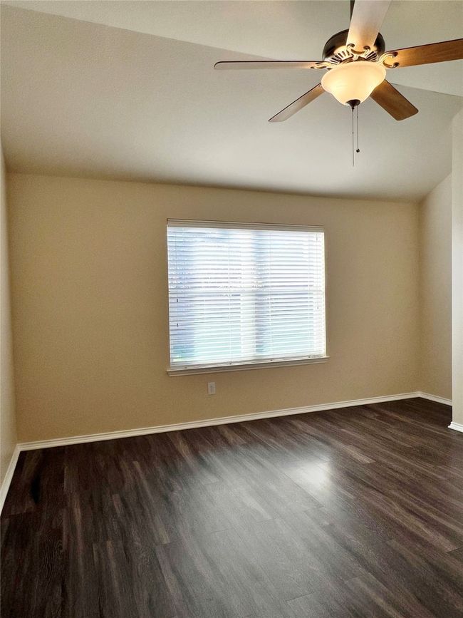 10409 Nelson Dr, House other with 3 bedrooms, 2 bathrooms and null parking in Benbrook TX | Image 10