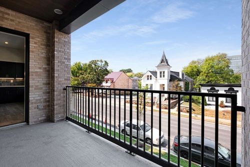 105b2-1014 16th Ave S, Nashville, TN, 37212-2316 | Card Image