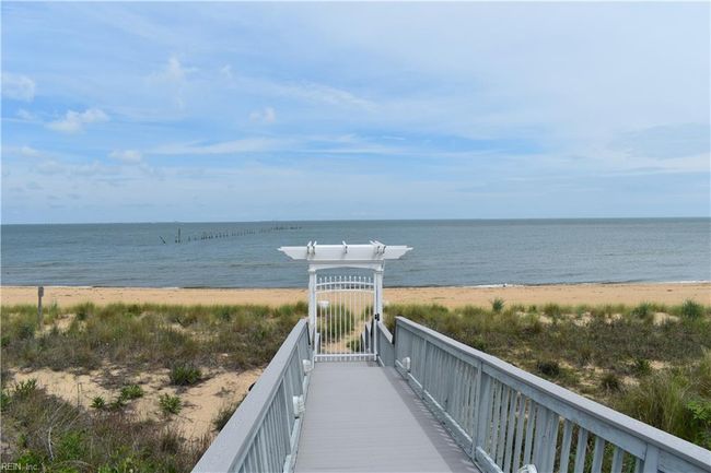 APT-202 - 2312 Mariners Mark Way, House attached with 3 bedrooms, 2 bathrooms and null parking in Virginia Beach VA | Image 27