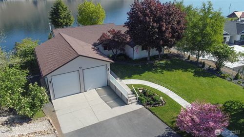 25483 Roosevelt View Dr E, Lincoln, WA, 99147-8543 | Card Image
